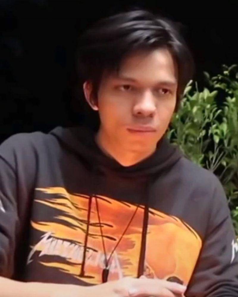 Tiktok.com/@pe.la.ngi